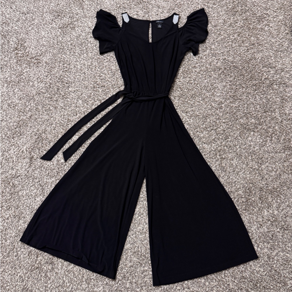 Black Off-Shoulder Jumpauit Size M